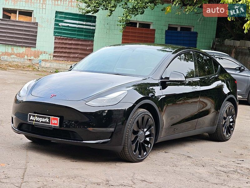 Tesla Model Y 2022
