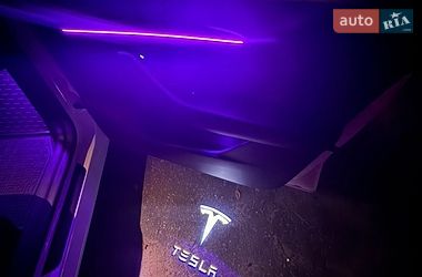 Позашляховик / Кросовер Tesla Model Y 2023 в Києві