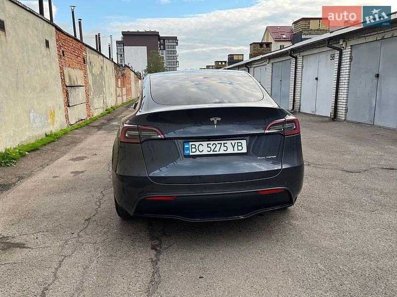 Внедорожник / Кроссовер Tesla Model Y 2022 в Львове