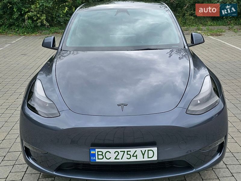 Позашляховик / Кросовер Tesla Model Y 2023 в Тернополі