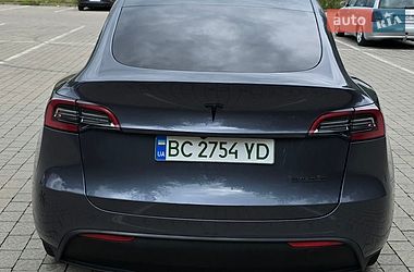 Позашляховик / Кросовер Tesla Model Y 2023 в Тернополі