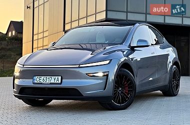 Внедорожник / Кроссовер Tesla Model Y 2026 в Черновцах