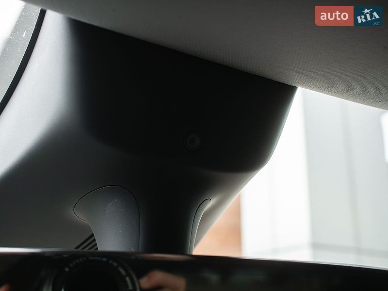 Позашляховик / Кросовер Tesla Model Y 2022 в Києві