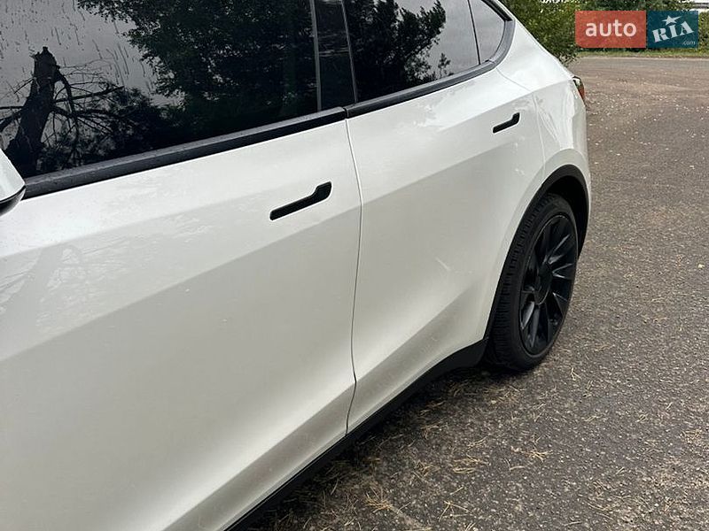 Внедорожник / Кроссовер Tesla Model Y 2021 в Львове фото 4 Внедорожник / Кроссовер Tesla Model Y 2021 в Львове