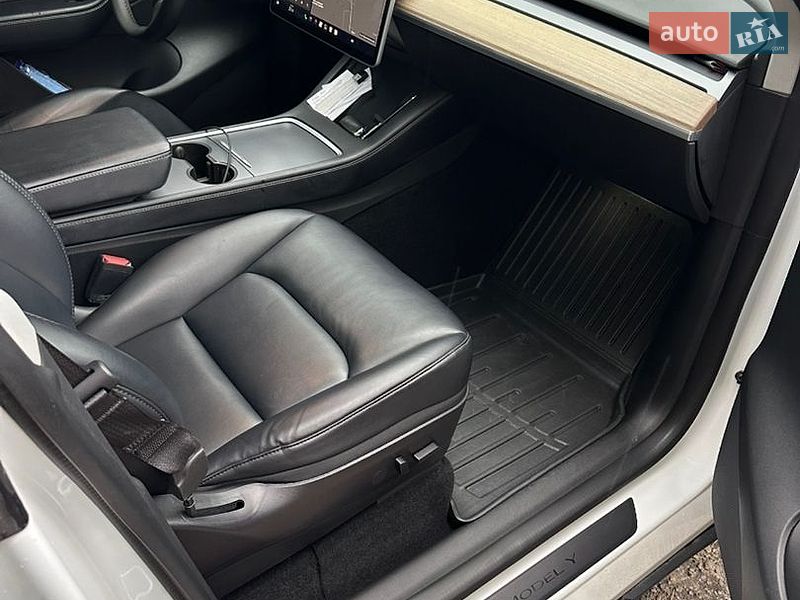 Внедорожник / Кроссовер Tesla Model Y 2021 в Львове фото 12 Внедорожник / Кроссовер Tesla Model Y 2021 в Львове