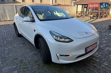 Внедорожник / Кроссовер Tesla Model Y 2023 в Ровно
