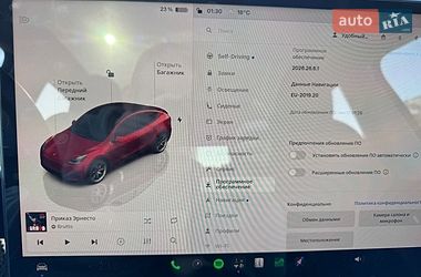 Внедорожник / Кроссовер Tesla Model Y 2023 в Киеве