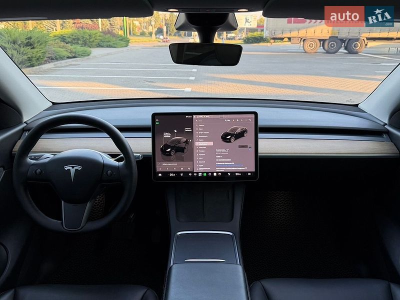 Внедорожник / Кроссовер Tesla Model Y 2022 в Черкассах