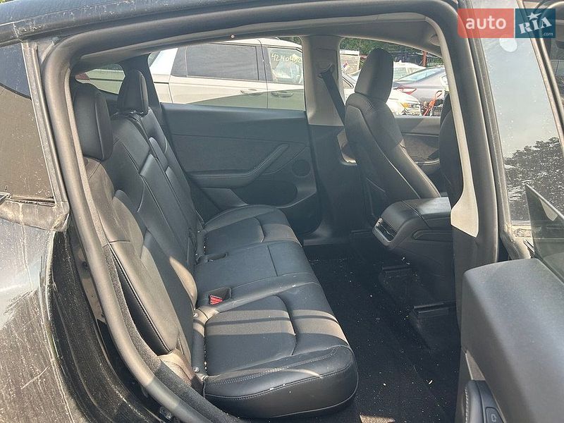 Внедорожник / Кроссовер Tesla Model Y 2022 в Черкассах