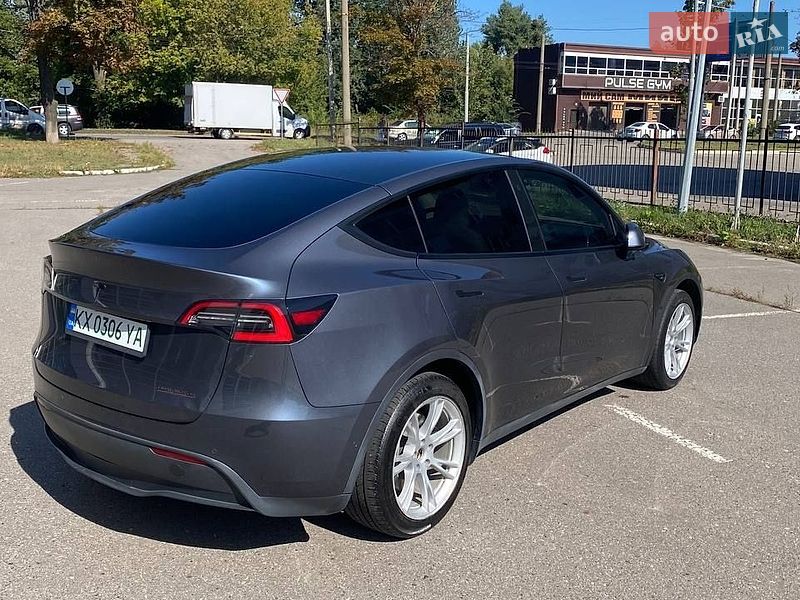Внедорожник / Кроссовер Tesla Model Y 2020 в Харькове