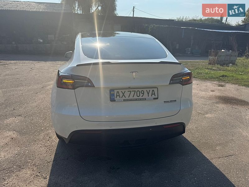 Внедорожник / Кроссовер Tesla Model Y 2020 в Харькове