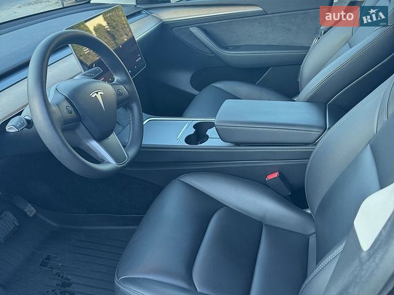 Позашляховик / Кросовер Tesla Model Y 2021 в Луцьку фото 7 Позашляховик / Кросовер Tesla Model Y 2021 в Луцьку