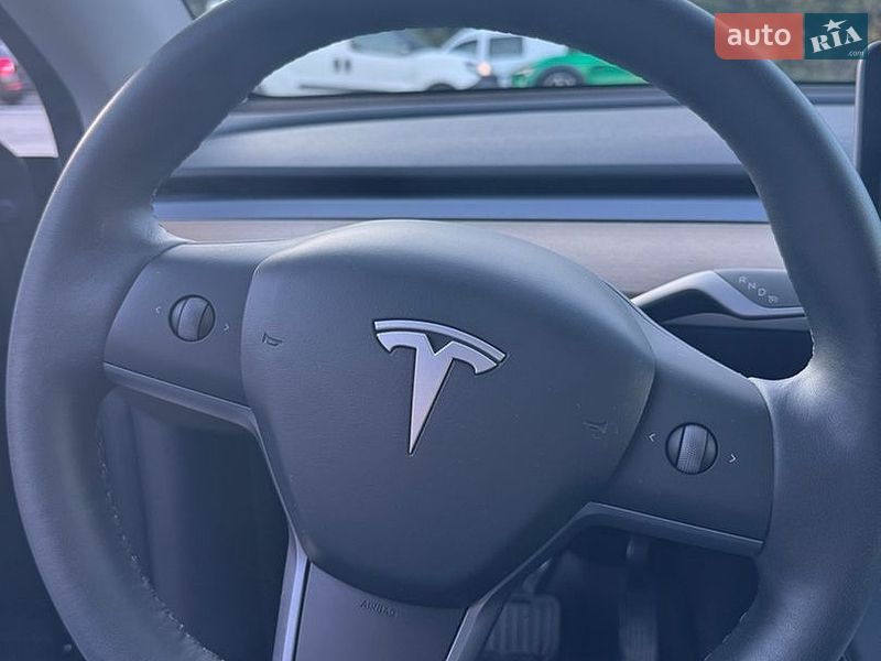 Позашляховик / Кросовер Tesla Model Y 2021 в Луцьку фото 9 Позашляховик / Кросовер Tesla Model Y 2021 в Луцьку