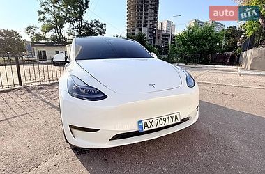Позашляховик / Кросовер Tesla Model Y 2023 в Харкові