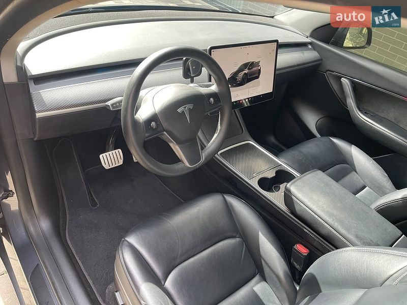 Позашляховик / Кросовер Tesla Model Y 2022 в Ужгороді