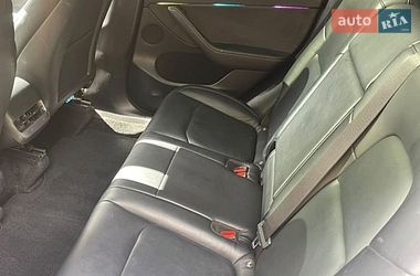 Позашляховик / Кросовер Tesla Model Y 2022 в Ужгороді