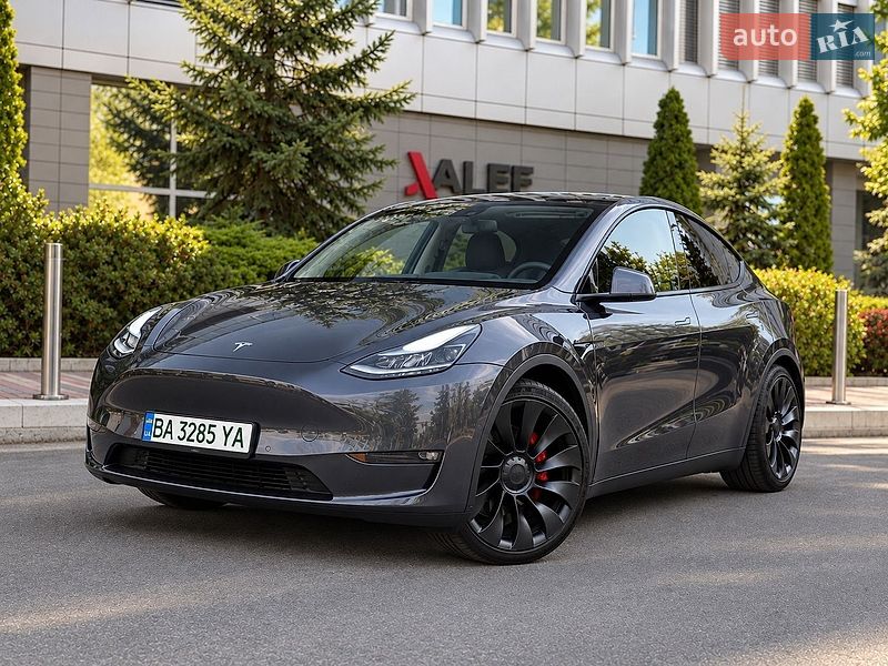 Tesla Model Y 2022