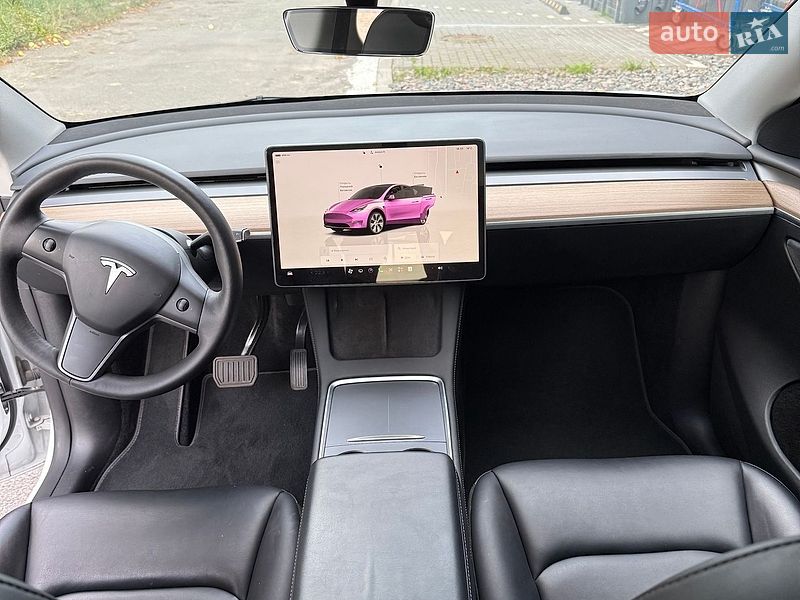 Позашляховик / Кросовер Tesla Model Y 2023 в Києві