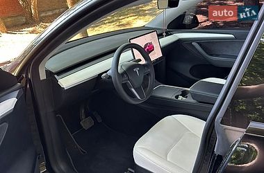 Внедорожник / Кроссовер Tesla Model Y 2024 в Жидачове