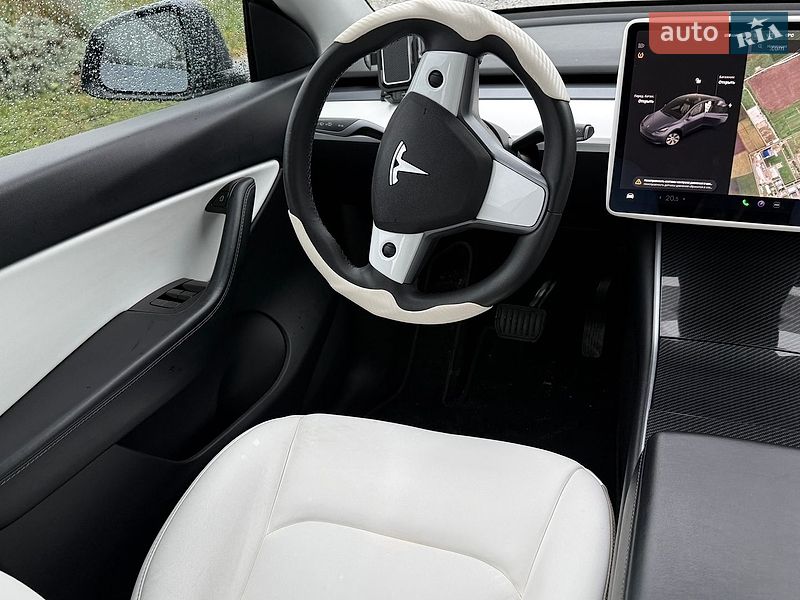 Позашляховик / Кросовер Tesla Model Y 2020 в Дніпрі