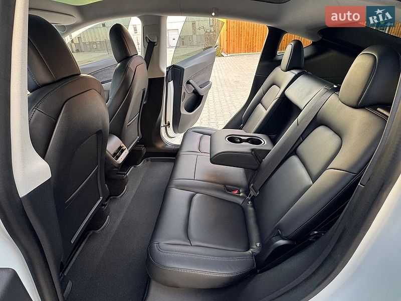 Внедорожник / Кроссовер Tesla Model Y 2020 в Львове фото 40 Внедорожник / Кроссовер Tesla Model Y 2020 в Львове