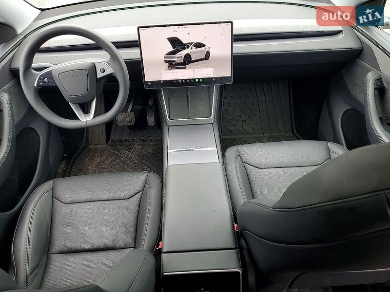 Внедорожник / Кроссовер Tesla Model Y 2026 в Львове