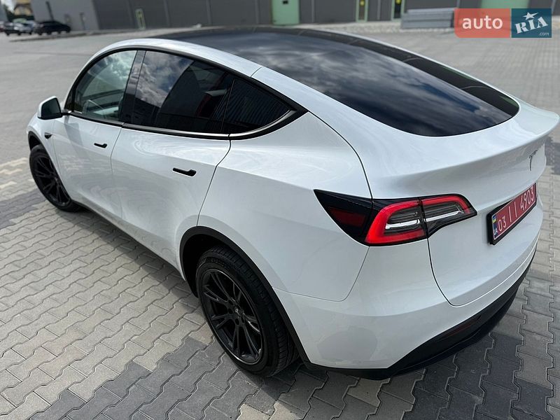 Внедорожник / Кроссовер Tesla Model Y 2023 в Дублянах фото 8 Внедорожник / Кроссовер Tesla Model Y 2023 в Дублянах