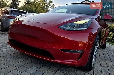 Внедорожник / Кроссовер Tesla Model Y 2023 в Ивано-Франковске