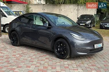 Позашляховик / Кросовер Tesla Model Y 2020 в Вінниці