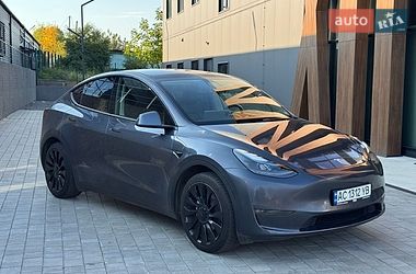 Внедорожник / Кроссовер Tesla Model Y 2020 в Луцке