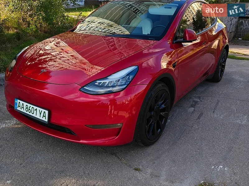 Tesla Model Y