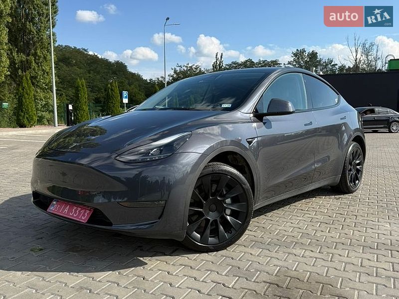 Внедорожник / Кроссовер Tesla Model Y 2022 в Кременчуге