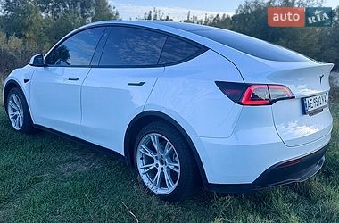 Позашляховик / Кросовер Tesla Model Y 2021 в Дніпрі