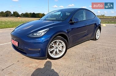Позашляховик / Кросовер Tesla Model Y 2021 в Луцьку