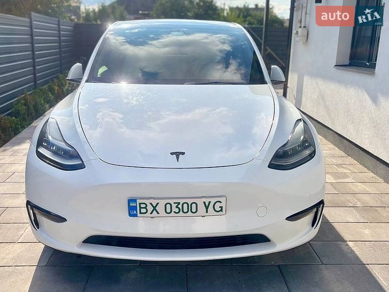 Внедорожник / Кроссовер Tesla Model Y 2021 в Белой Церкви