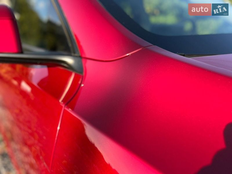 Внедорожник / Кроссовер Tesla Model Y 2025 в Львове