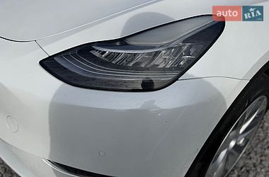 Позашляховик / Кросовер Tesla Model Y 2021 в Рівному