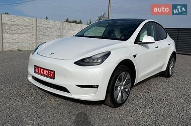 Позашляховик / Кросовер Tesla Model Y 2021 в Рівному
