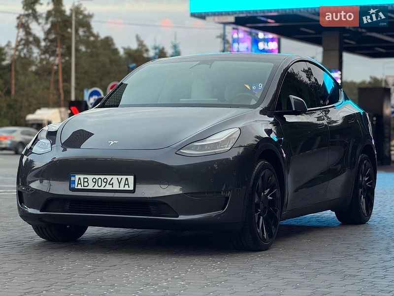 Tesla Model Y 2020
