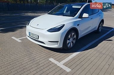 Позашляховик / Кросовер Tesla Model Y 2023 в Тернополі фото 4 Позашляховик / Кросовер Tesla Model Y 2023 в Тернополі