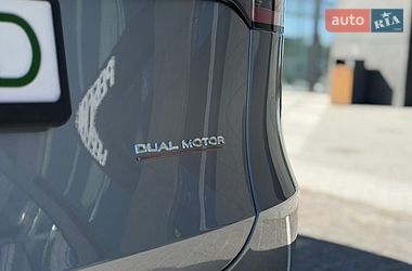 Позашляховик / Кросовер Tesla Model Y 2023 в Києві фото 20 Позашляховик / Кросовер Tesla Model Y 2023 в Києві