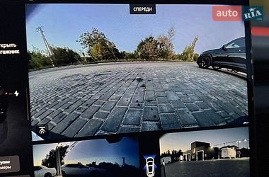 Позашляховик / Кросовер Tesla Model Y 2025 в Києві