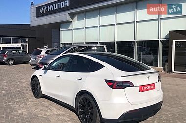 Внедорожник / Кроссовер Tesla Model Y 2022 в Полтаве