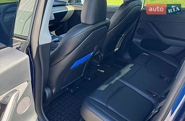 Позашляховик / Кросовер Tesla Model Y 2023 в Києві