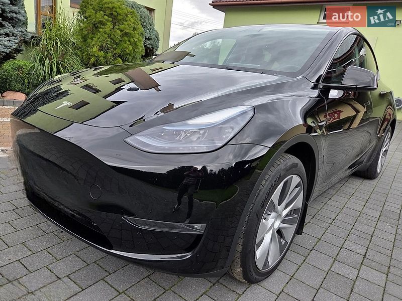 Внедорожник / Кроссовер Tesla Model Y 2023 в Виннице