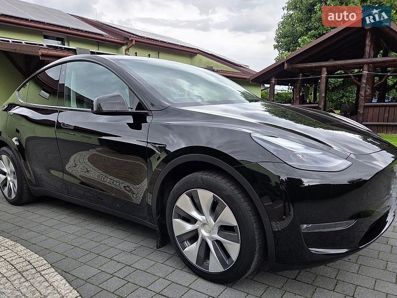 Внедорожник / Кроссовер Tesla Model Y 2023 в Виннице