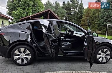 Внедорожник / Кроссовер Tesla Model Y 2023 в Виннице