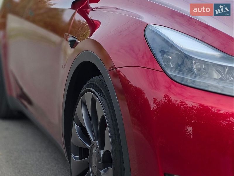 Внедорожник / Кроссовер Tesla Model Y 2024 в Хмельницком
