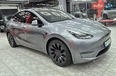 Позашляховик / Кросовер Tesla Model Y 2024 в Дніпрі