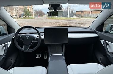 Позашляховик / Кросовер Tesla Model Y 2022 в Пирятині